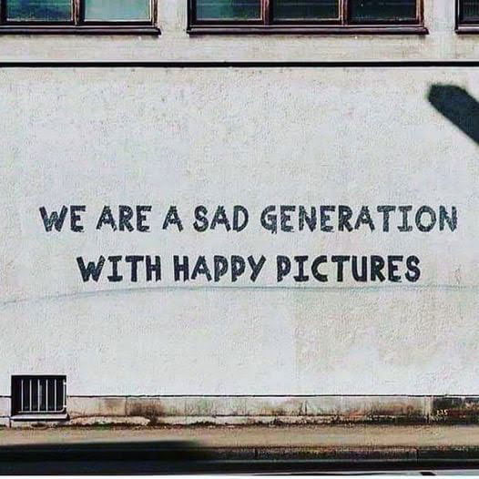 행복한 사진과 함께 하는 슬픈 세대